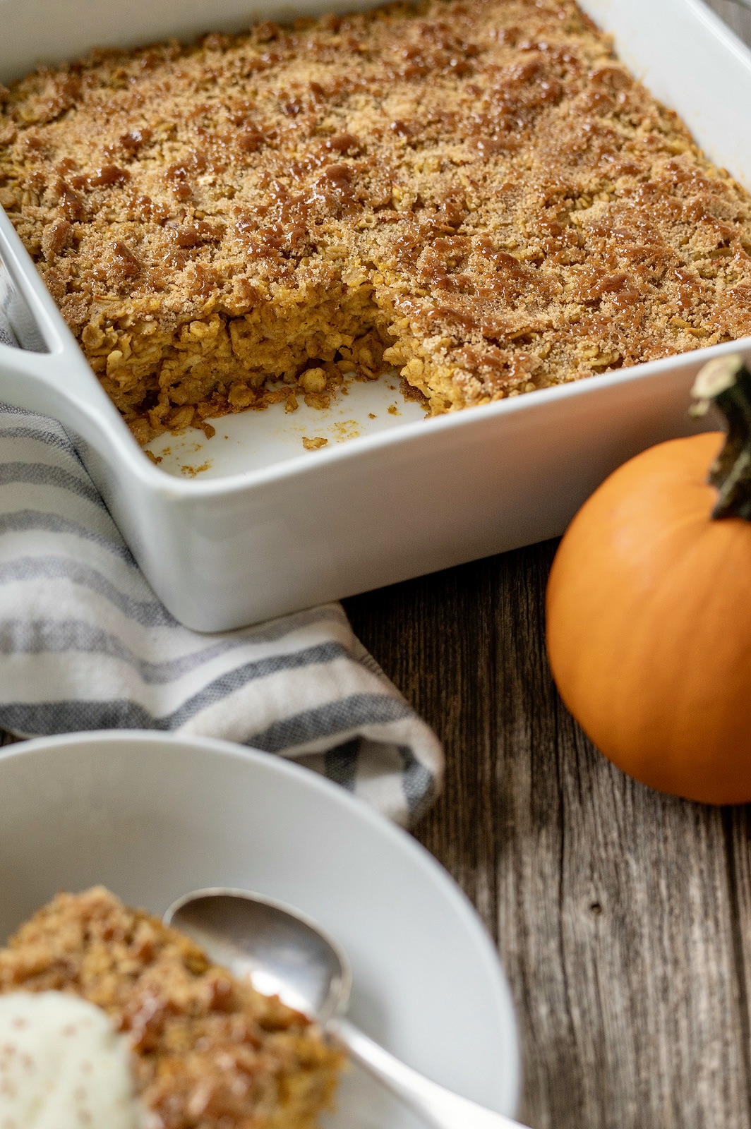 Pumpkin and warm spices join a short list of kitchen staples in this hearty breakfast that may be prepped in advance and enjoyed throughout the week.