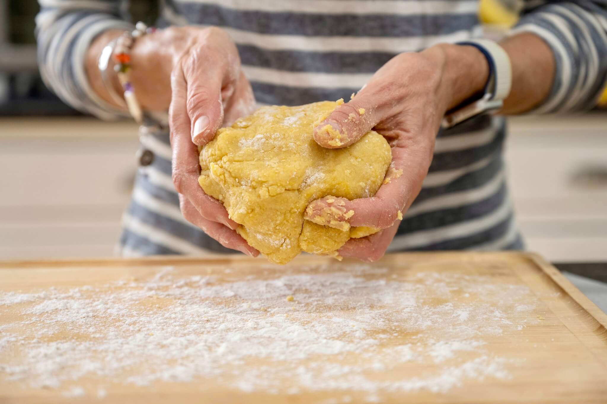 Classic, twice-baked biscotti goes Snickerdoodle-style thanks to an easy cinnamon sugar topping. Low in fat and high in flavor, this crisp Italian cookie is perfect for dipping in coffee, tea, and cocoa!