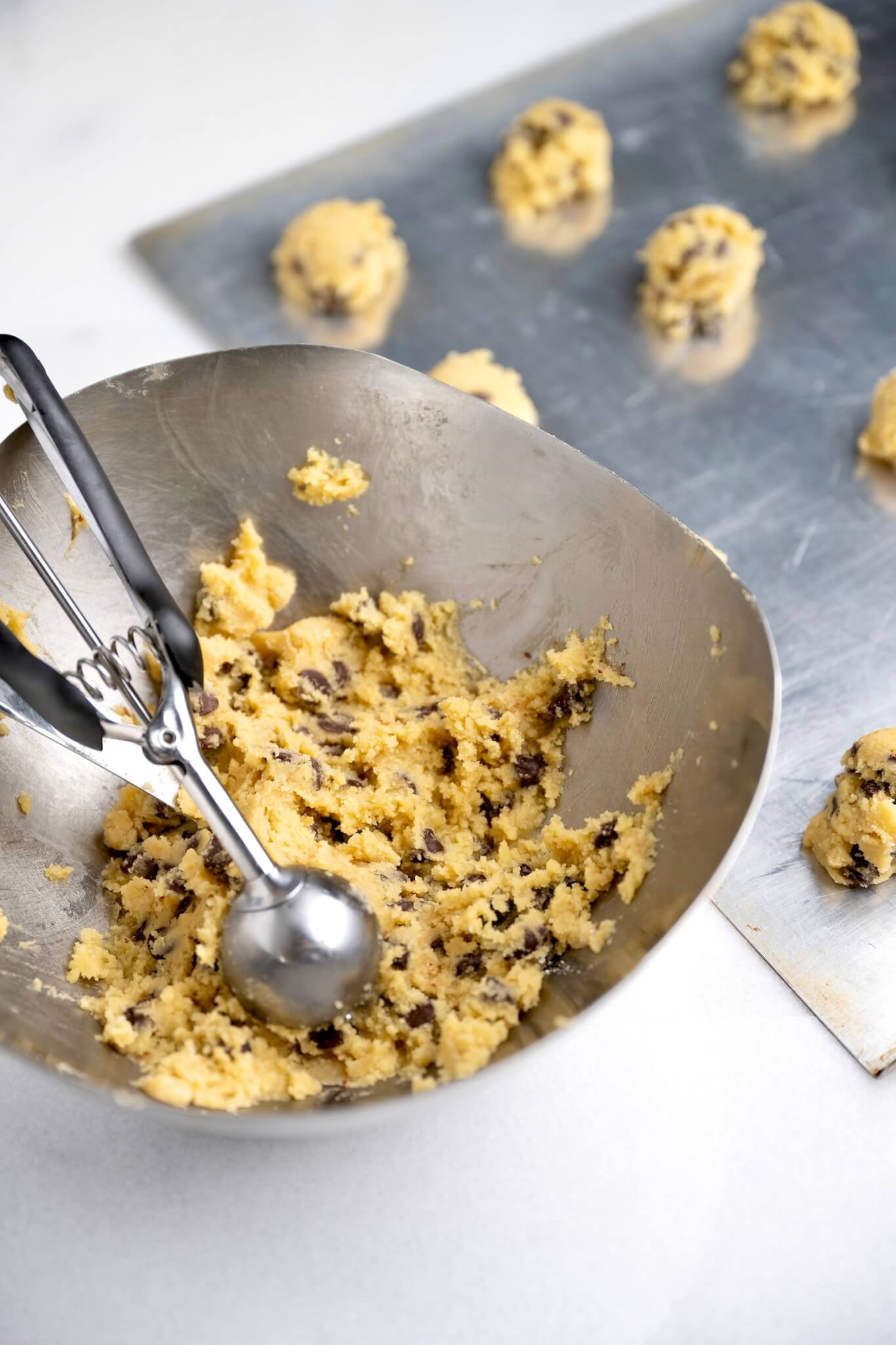 A popular hostess and holiday gift and a great project for kids to make for friends, Chocolate Chip Cookies in a Jar are fun to bake, give, and eat. Printable tags included!