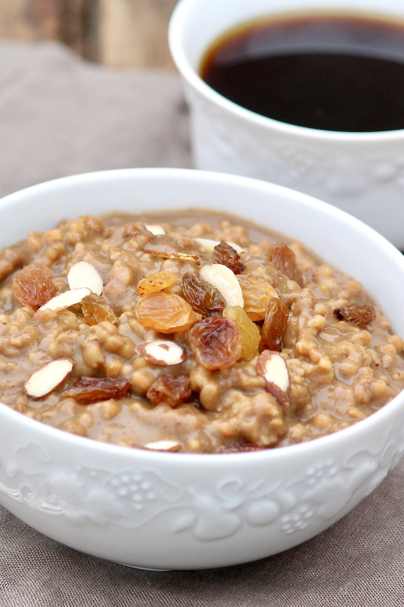 Easy prep-ahead method and slow cooker tip results in ready-to-eat oats with toothsome texture and easy cleanup. The classic spice combination is holiday worthy!