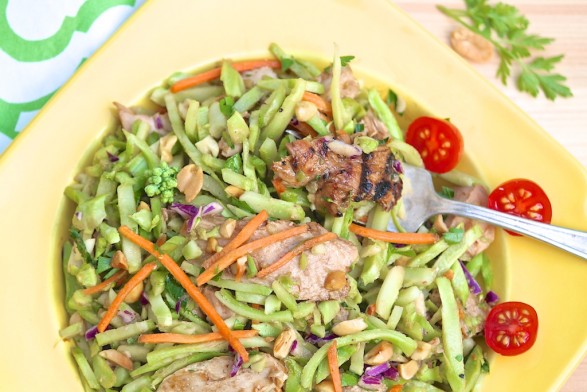 Best salad using leftover chicken, a bag of broccoli slaw, and a 4-ingredient Thai peanut sauce