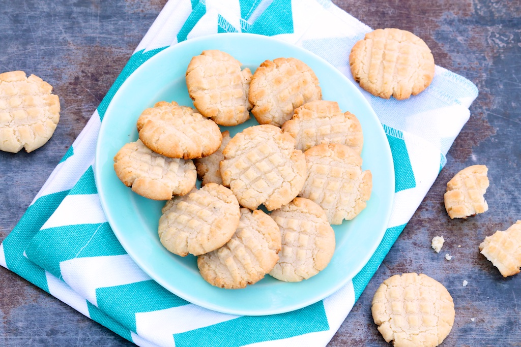 Really Easy Almond Flour Shortbread Cookies