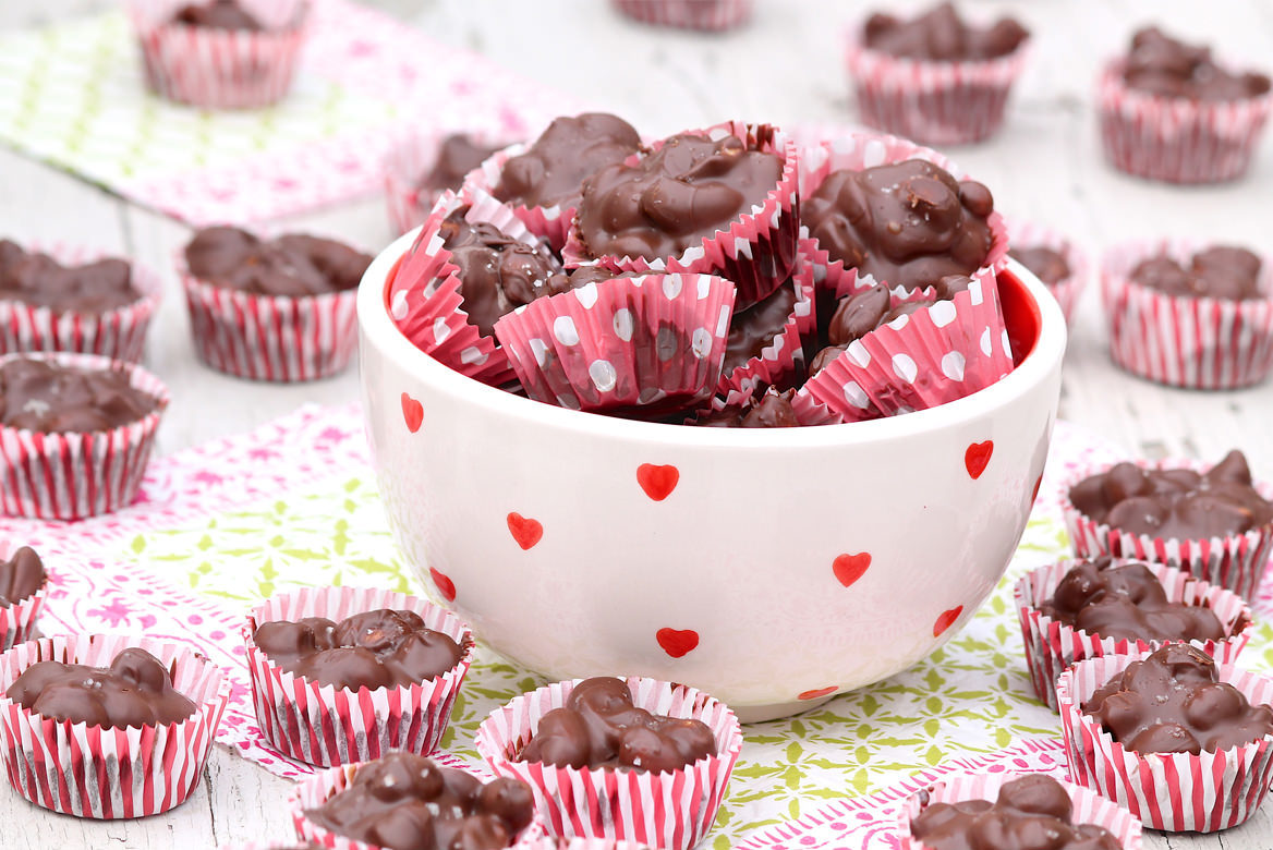 (Slow Cooker) Chocolate Peanut Clusters with Sea Salt The Fountain