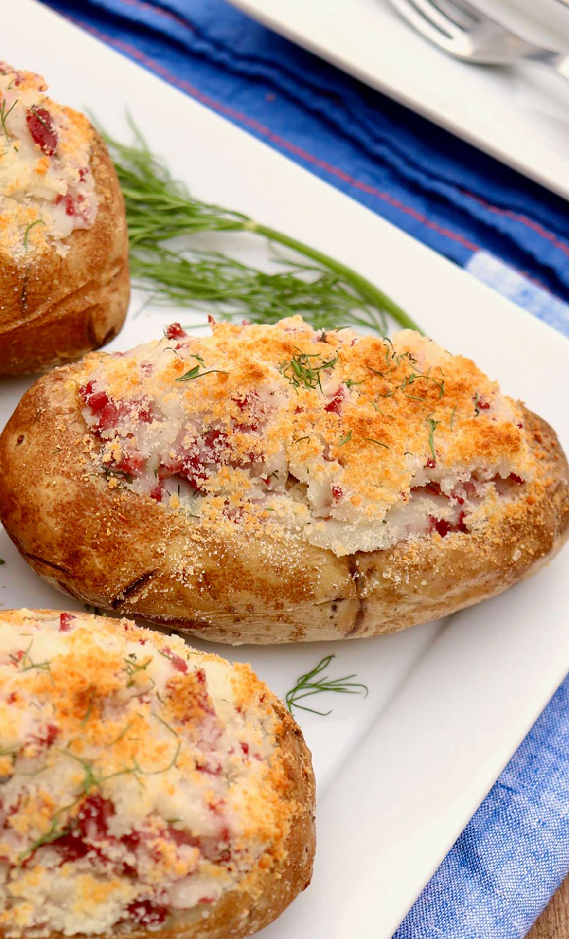These flavor-packed potatoes can be a meal on their own and offer a portion-controlled way to enjoy classic St. Patrick's Day fare!