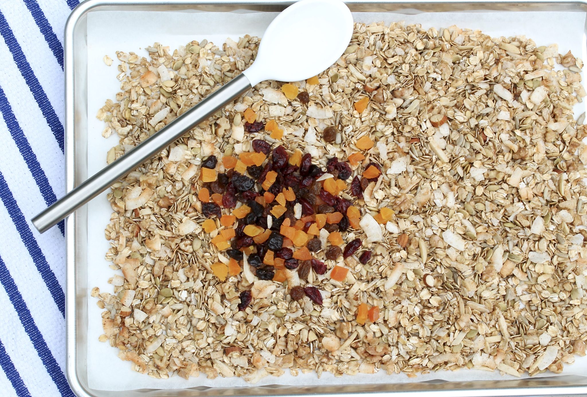 Toasted Maple Muesli is all you need for quick, healthy, satisfying breakfasts every day of the week — and just like granola, this muesli tastes good enough to eat all by itself!