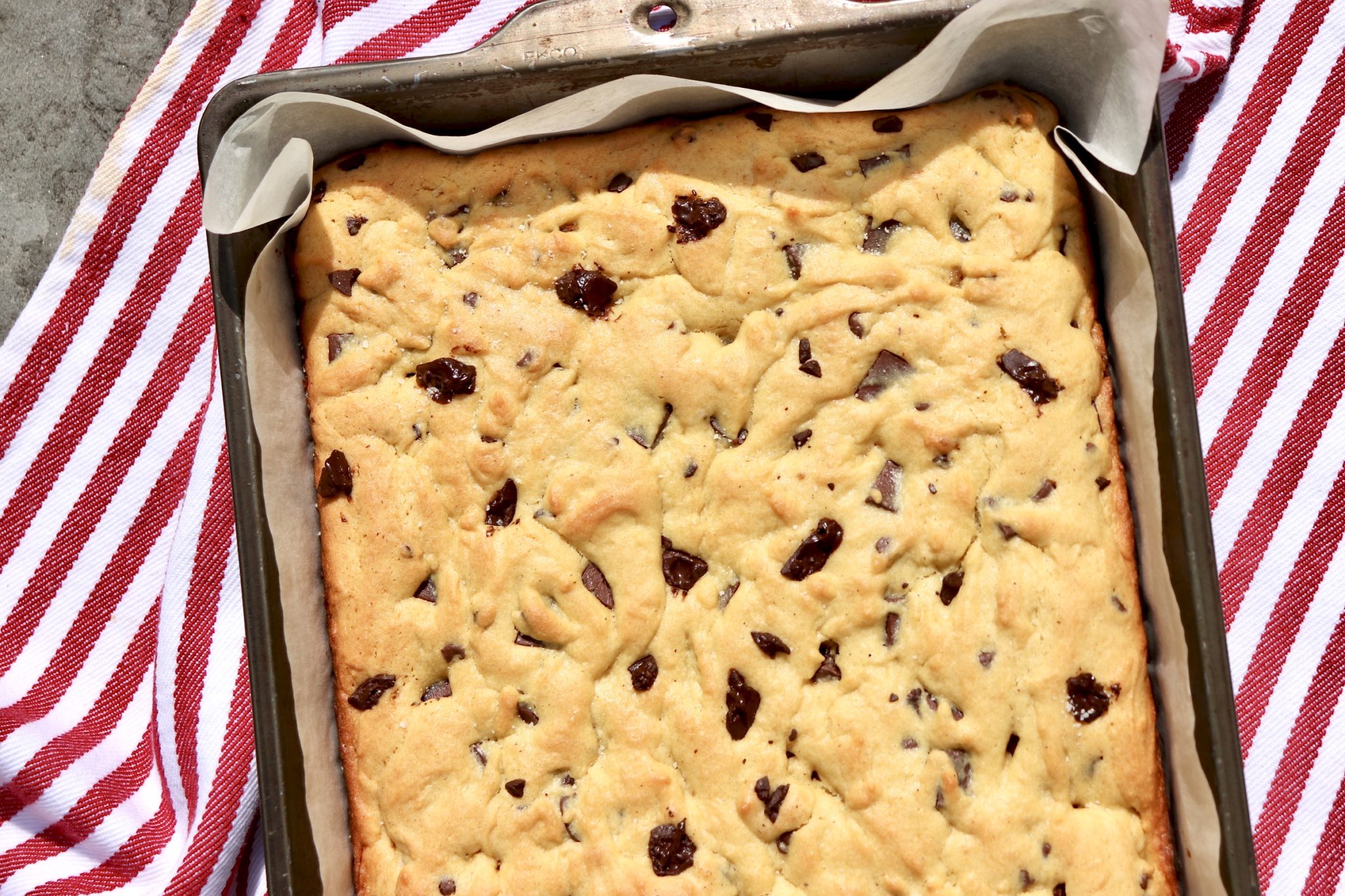 Congo Bars = the ultimate blondie! Perfectly chewy and so much easier to make than a batch of cookies, this foolproof recipe is a childhood favorite that has stood the test of time.