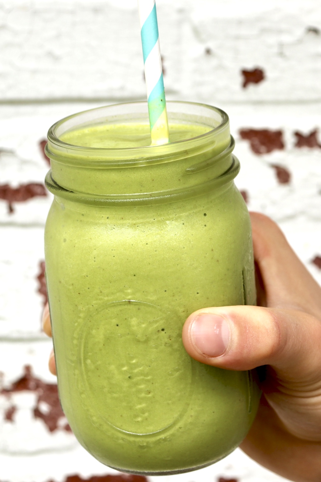 MEAL REPLACEMENT MATCHA SMOOTHIE is loaded with superfoods, quality protein and a modest amount of fruit-and it's absolutely delicious. You need not be a matcha fan to love this smoothie!