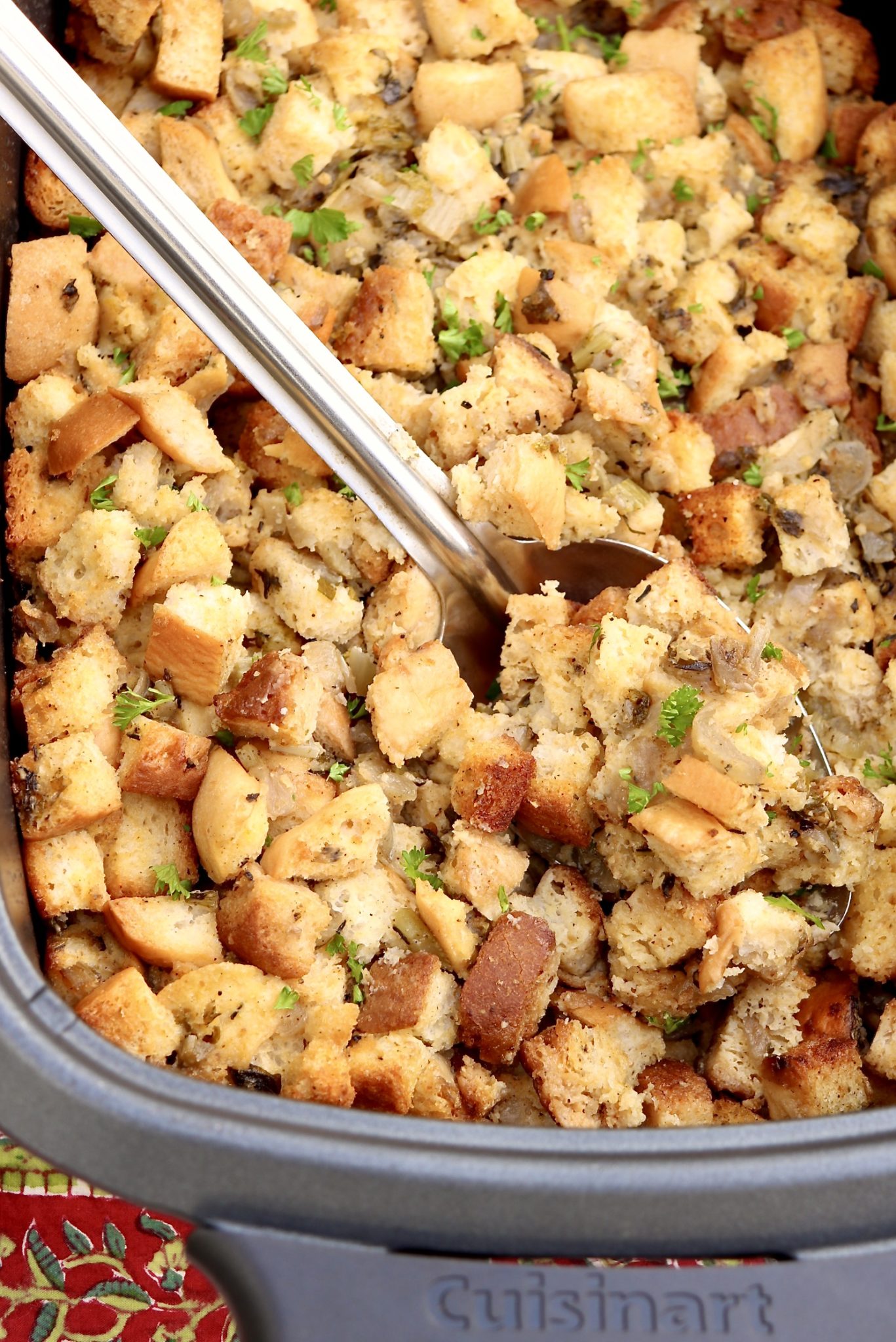 SLOW COOKER STUFFING (with oven method) -Tender stuffing with crispy edges is 100% possible in a slow cooker, freeing up precious oven space. Classic flavor will win you over, optional add-ins and prep-ahead tips will keep everyone happy!