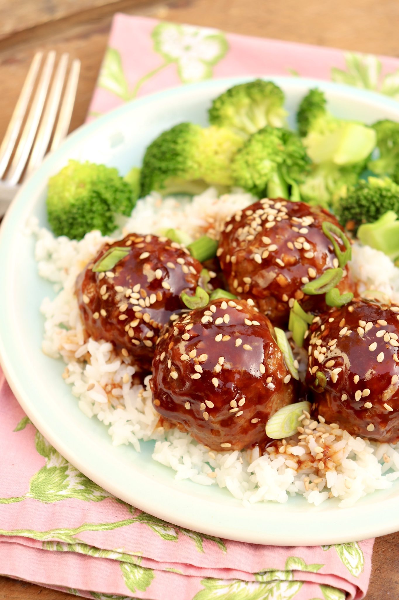 These party-perfect bites are saucy, tender and bursting with favorite Asian flavors. Serve over rice for a crowd-pleasing entree.