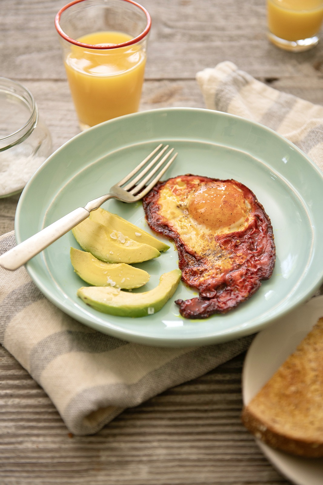 A superfood spice meets the trusty egg for a delicious source of protein that can be enjoyed in so many ways.
