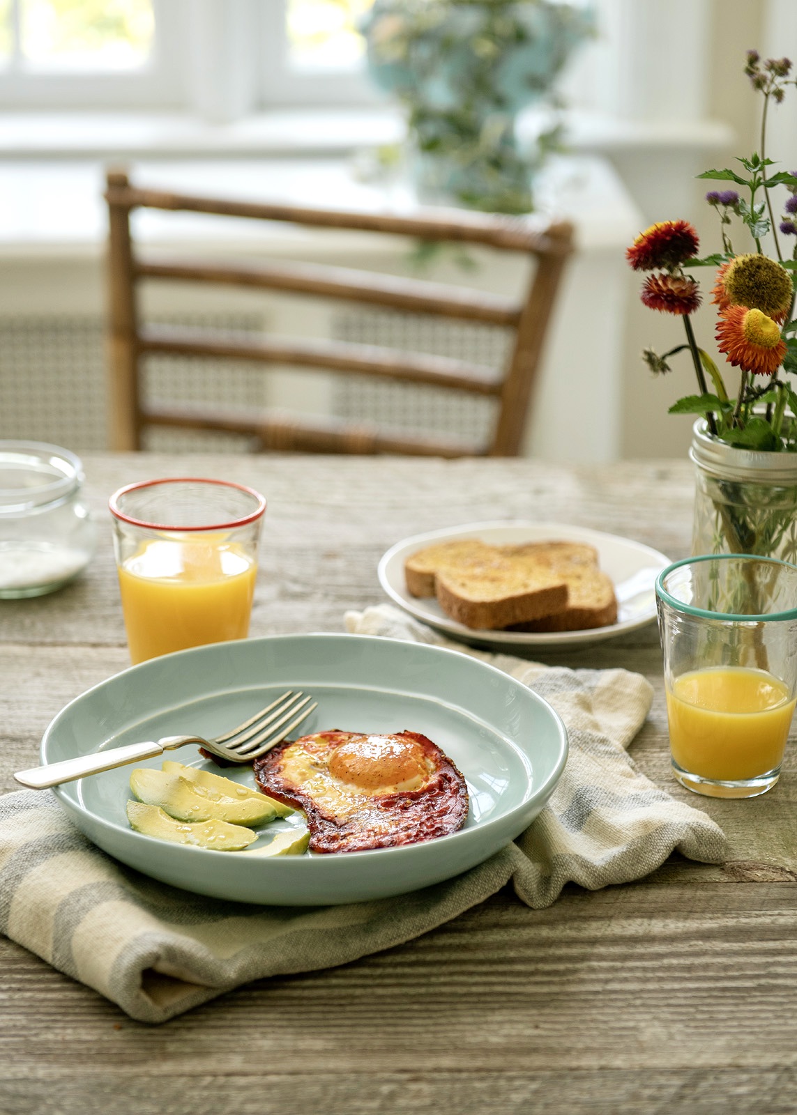 A superfood spice meets the trusty egg for a delicious source of protein that can be enjoyed in so many ways.