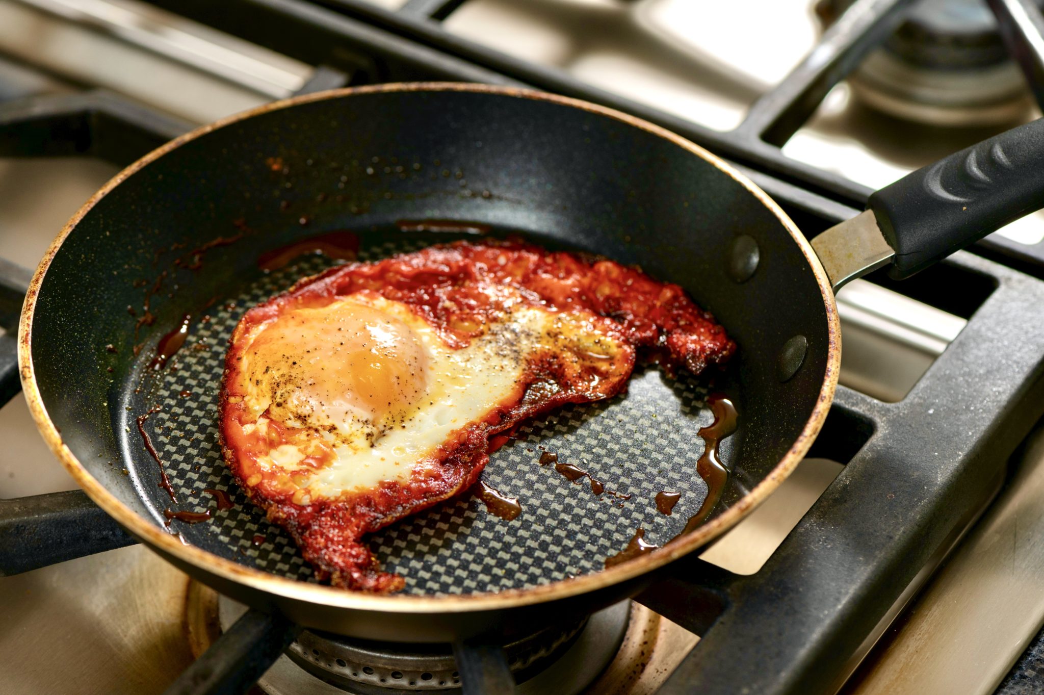 A superfood spice meets the trusty egg for a delicious source of protein that can be enjoyed in so many ways.