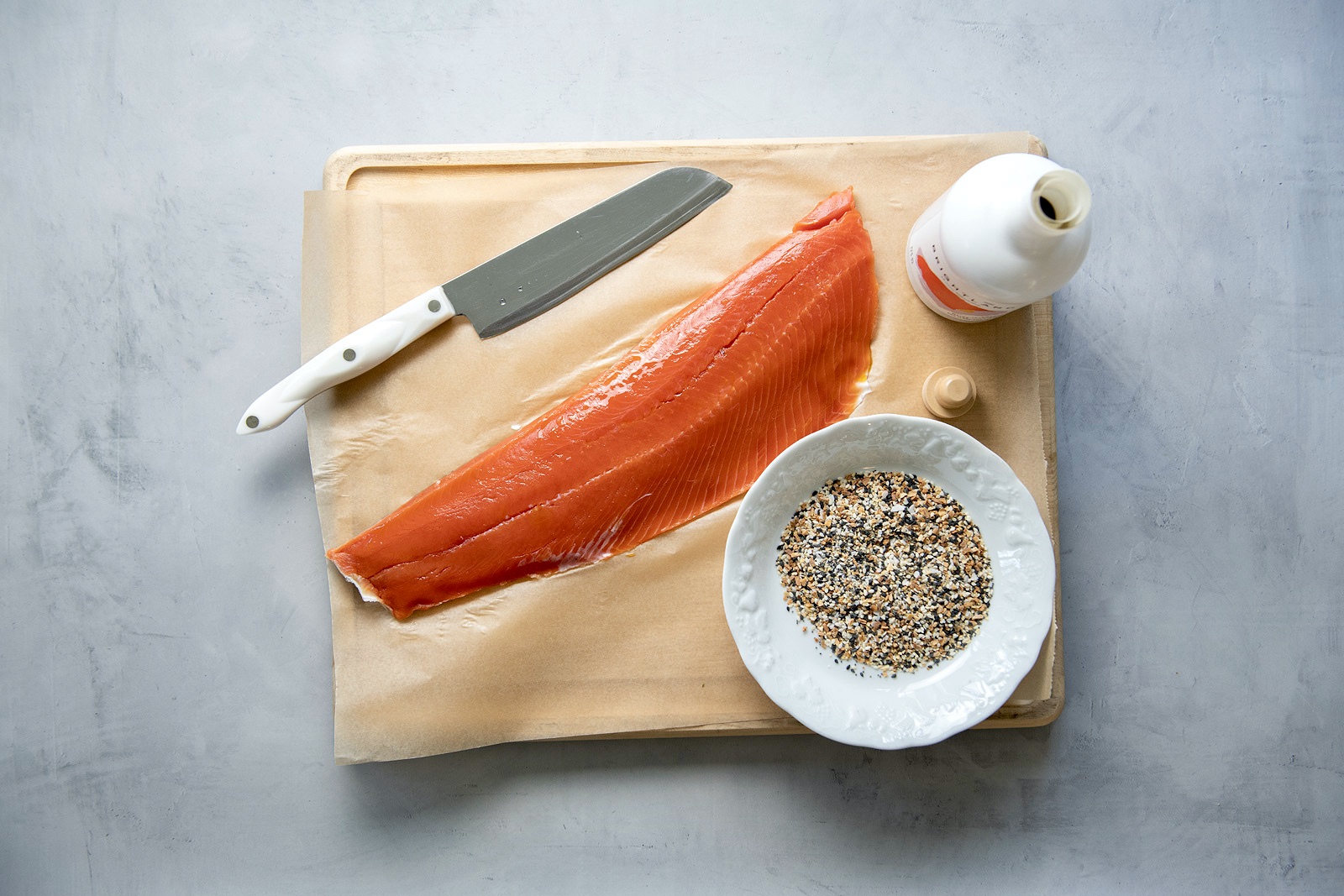 When used on salmon, the classic bagel coating provides crisp crunch and great flavor for a super speedy meal the whole family will love!