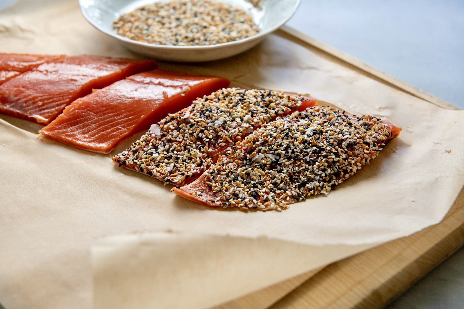 When used on salmon, the classic bagel coating provides crisp crunch and great flavor for a super speedy meal the whole family will love!