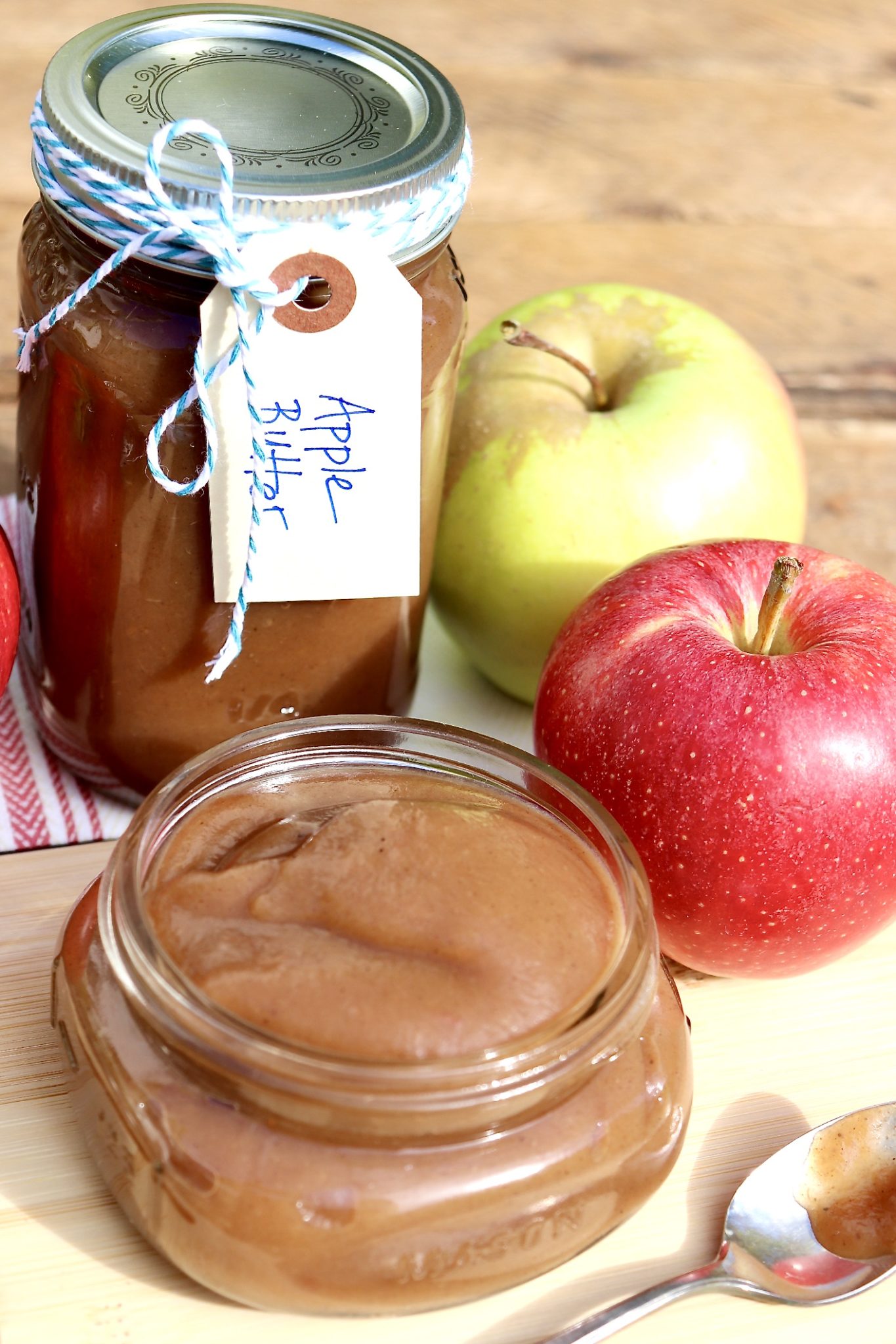 The heavenly aroma of sweet apples and warm spices fills your kitchen with this versatile fall favorite that can be sweetened to taste. The generous batch freezes well, and you can even bake with it!