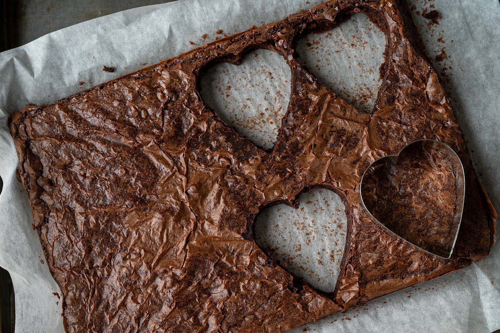 LOW EFFORT, HIGH REWARD! Put a holiday spin on this perennial favorite dessert. There's even a clever way to enjoy the scraps!