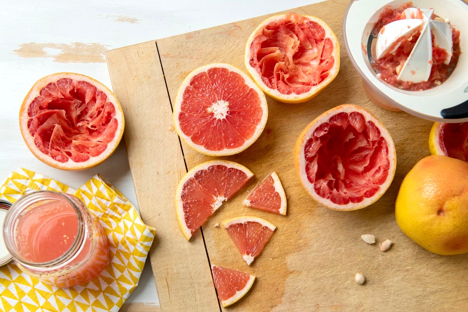 Freshly squeezed grapefruit juice