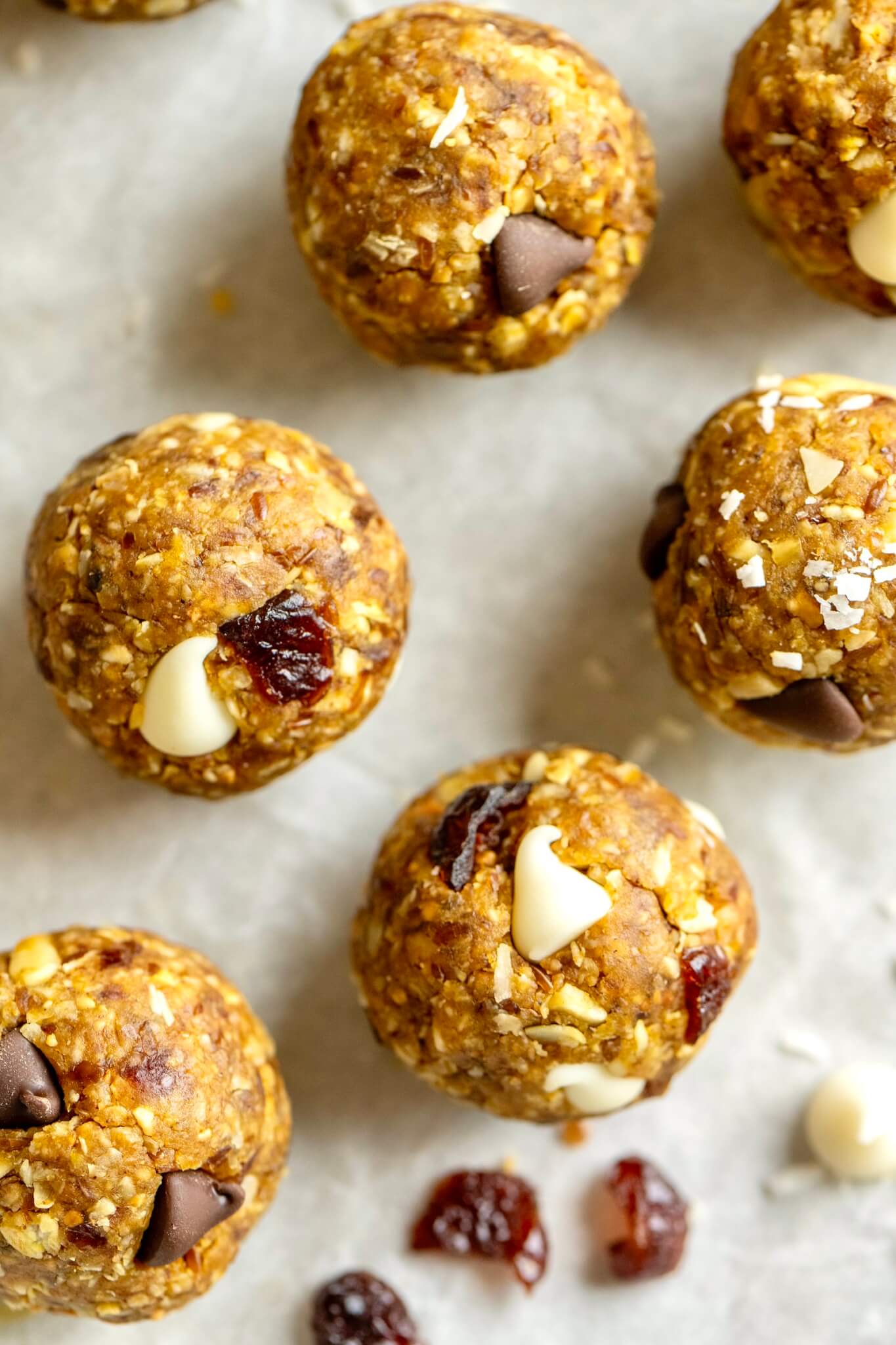 Capture the flavors of the season with these no-bake, satisfying bites that come together quickly and offer an option with zero added sugars or syrups.