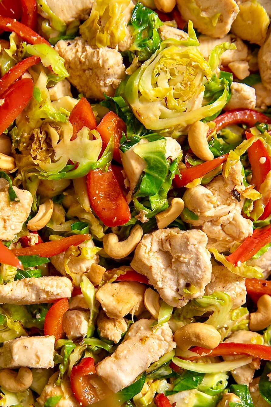 One pan. Three basic ingredients. Endless ways to mix it up. This quick and easy meal pulls out all the shortcuts for a well-rounded meal the whole family will enjoy!