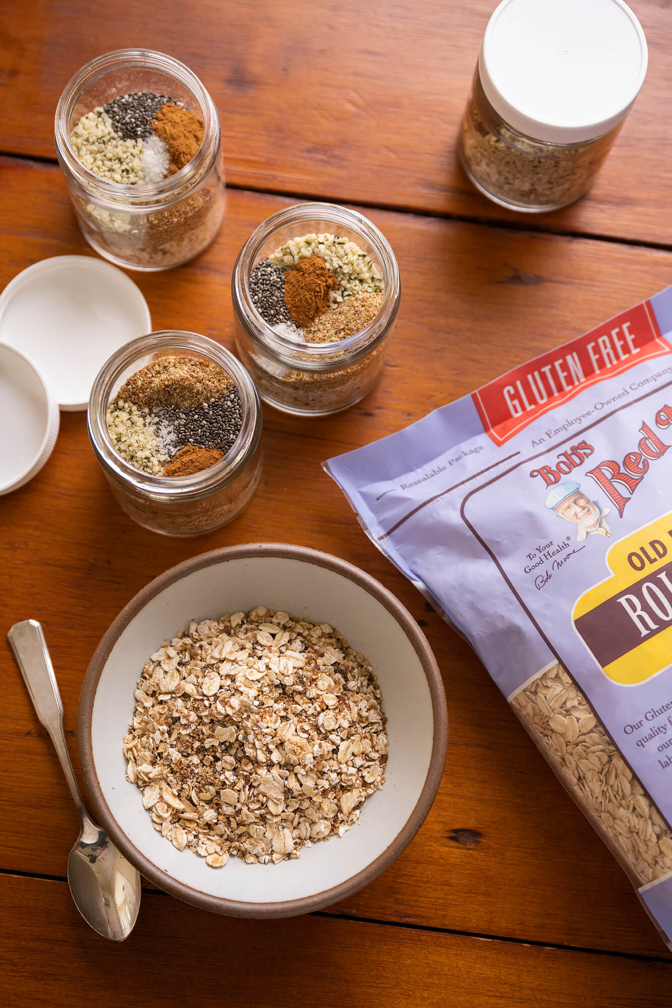 Hemp, flax, and chia seeds add fiber, fat, and protein to these DIY packets, and toppings like peanut butter, jelly, applesauce, and granola make them absolutely delicious!
