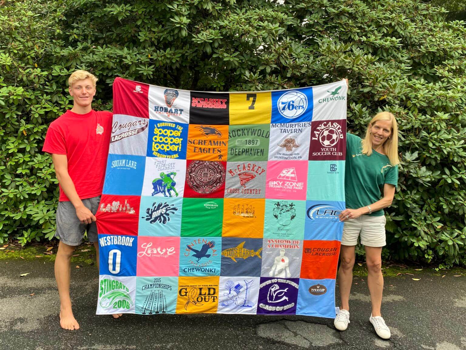 t-shirt blanket for graduation gift!