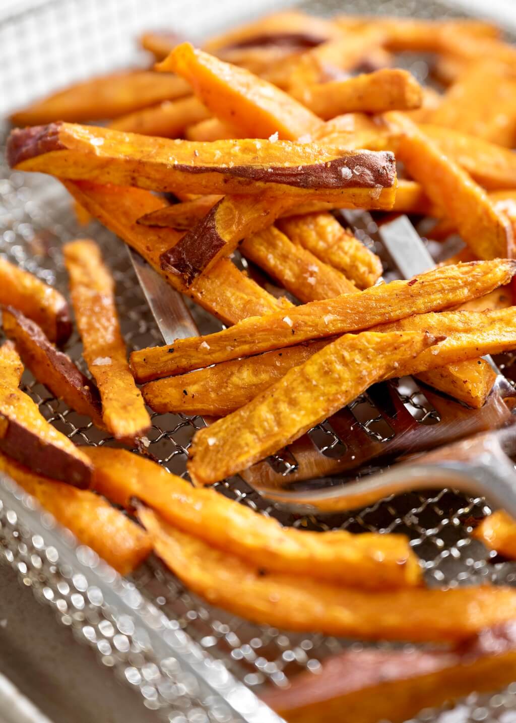 A few simple tips and 15 minutes is all you need to transform sweet potatoes into irresistible fries. A choice of dipping sauces takes them over the top!