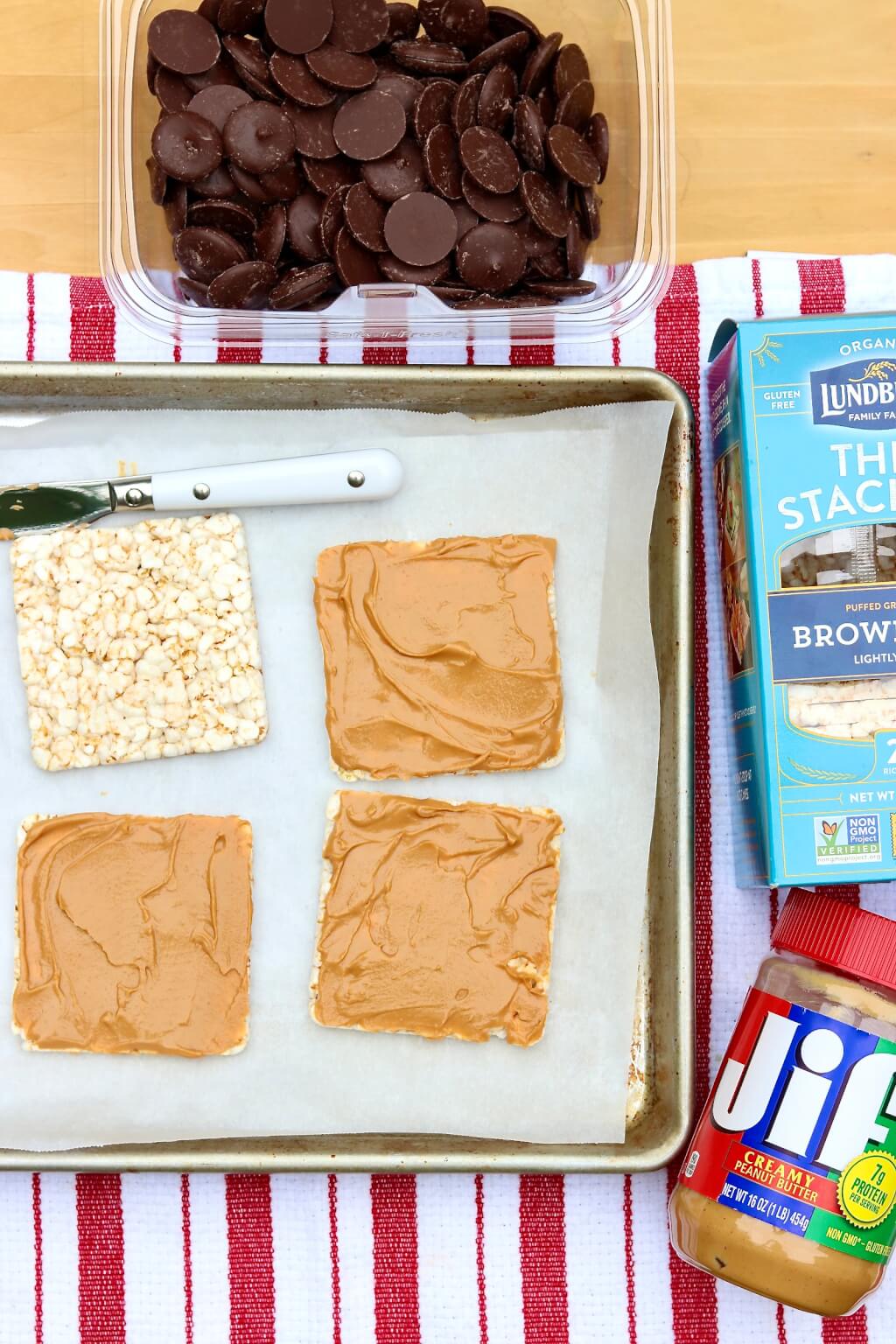 The viral recipe gets an easy upgrade for a better ratio of peanut butter and chocolate to rice cake. And with one tablespoon of peanut butter and just two teaspoons of chocolate per rice cake, it’s a mostly healthy snack too!